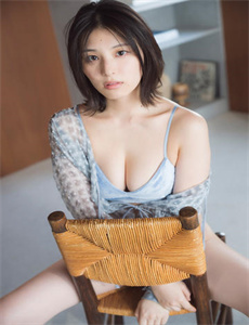《国产美女一区二区-伯爵和妖精》